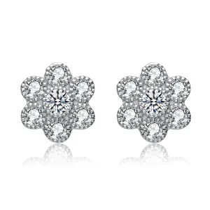 Fleur Shape Stud Earrings