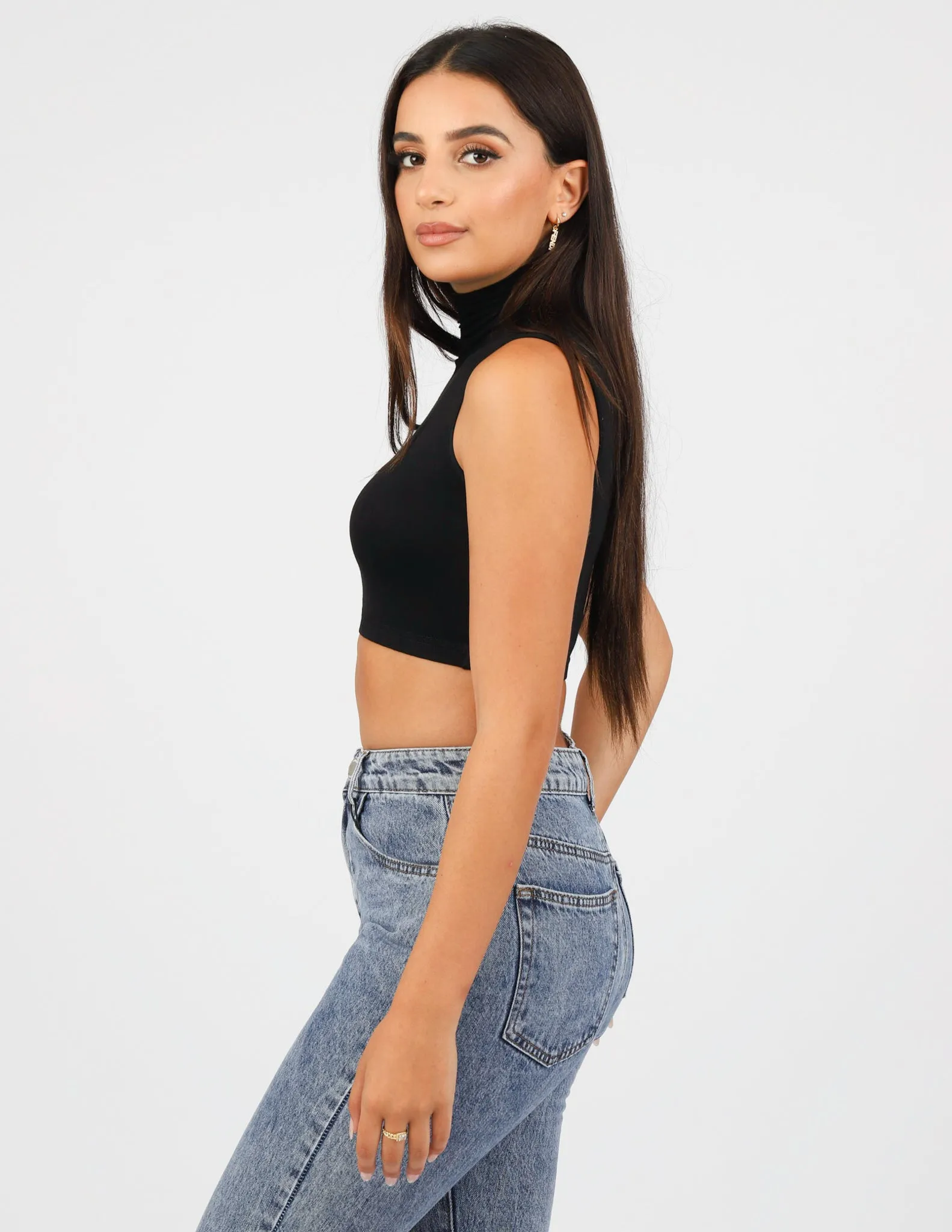 High Neck Sleeveless Crop Body Top