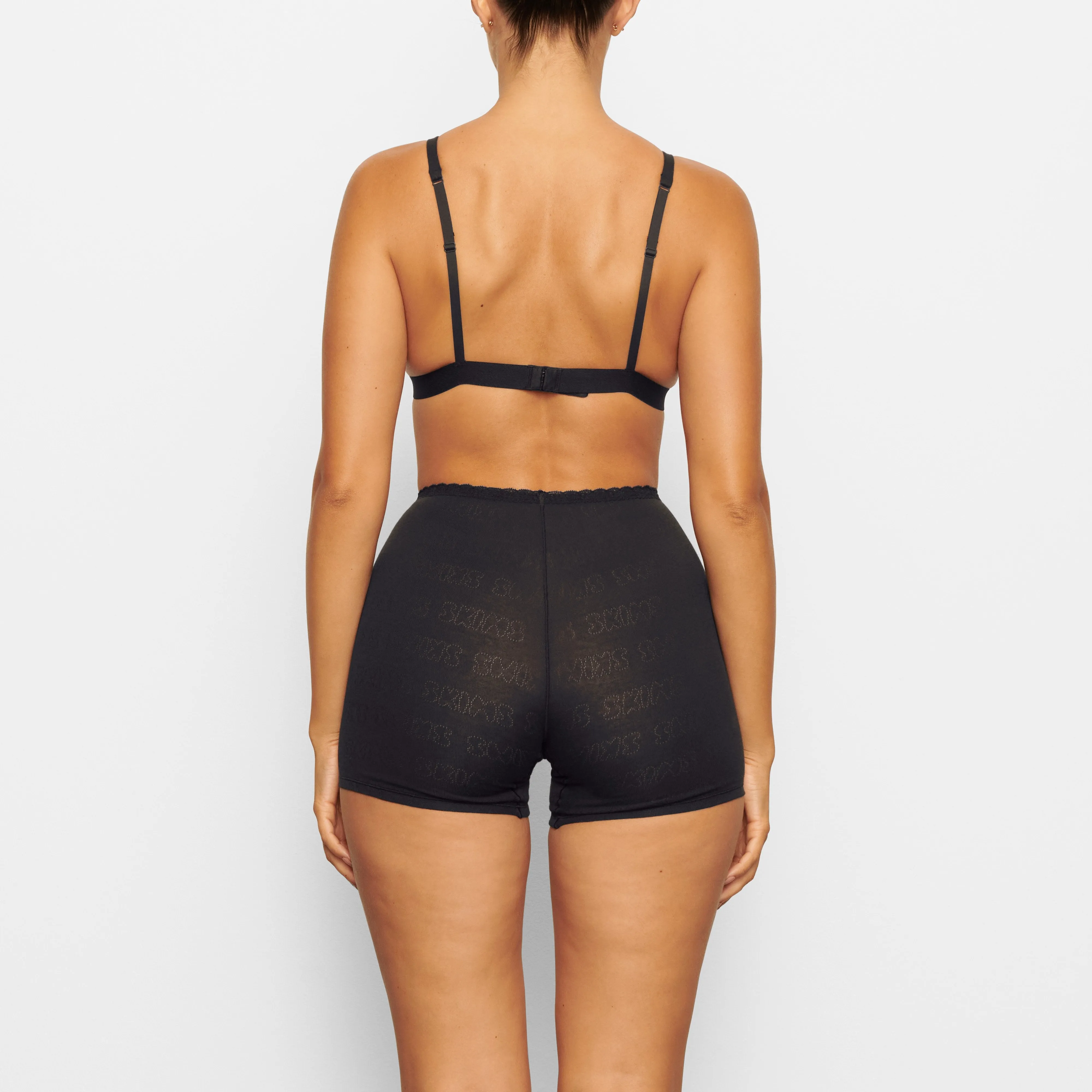 LACE POINTELLE BOXER | ONYX