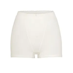 LACE POINTELLE HOT SHORT | BONE