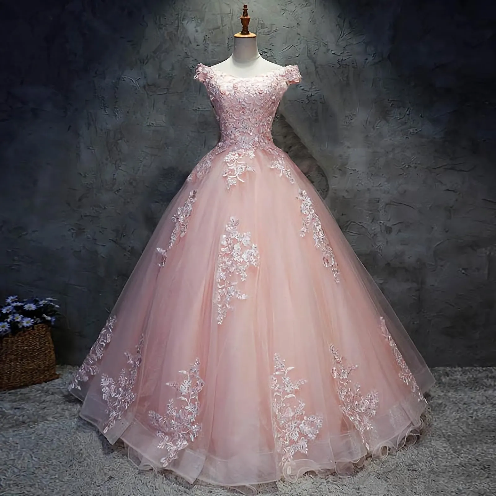 Pink Cap Sleeves Ball Gown Tulle With Lace Sweet 16 Prom Dresses Long Quinceanera Dresses