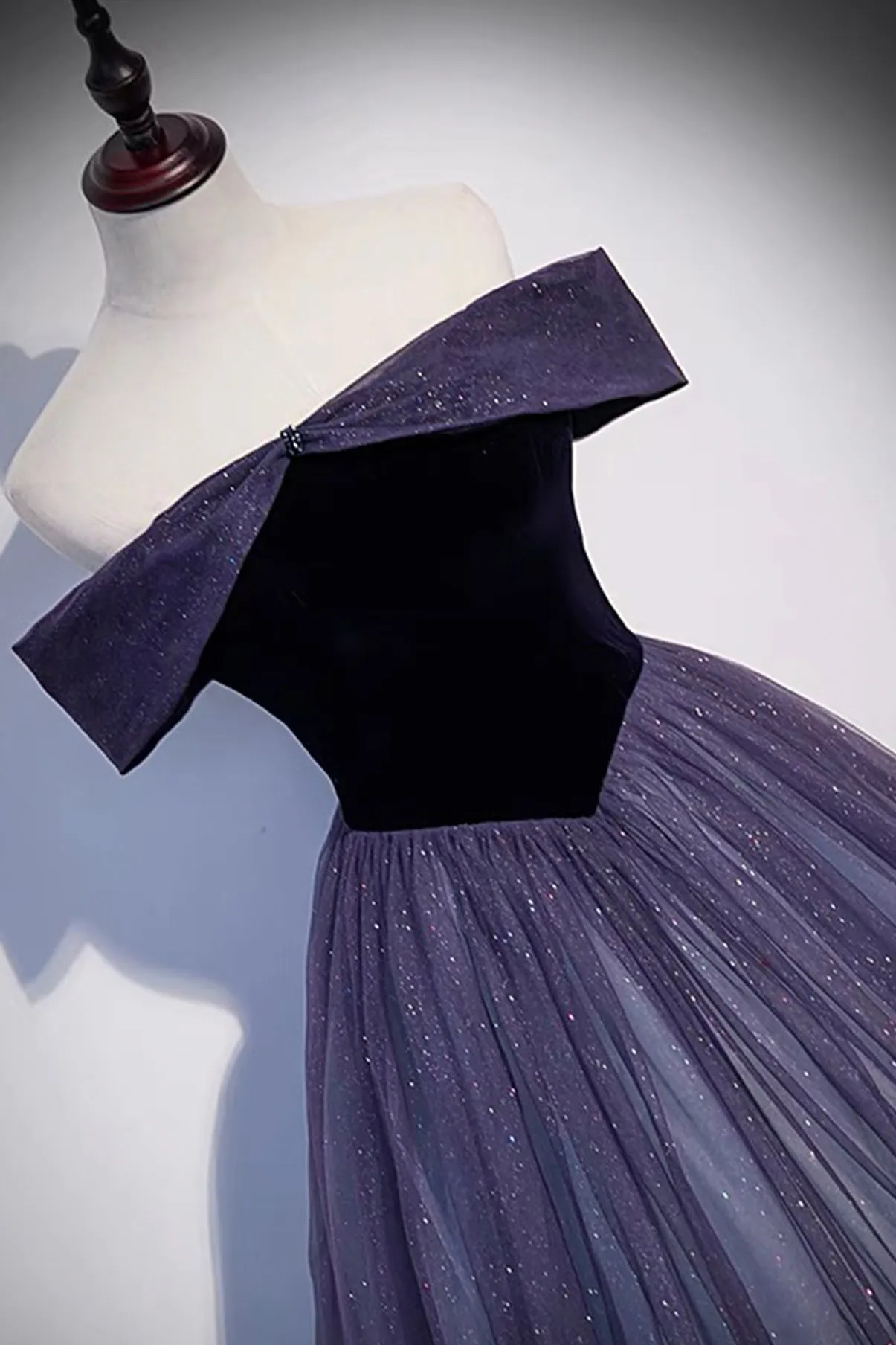 Purple Velvet Tulle Long Prom Dresses A-Line Off the Shhouler Evening Dresses