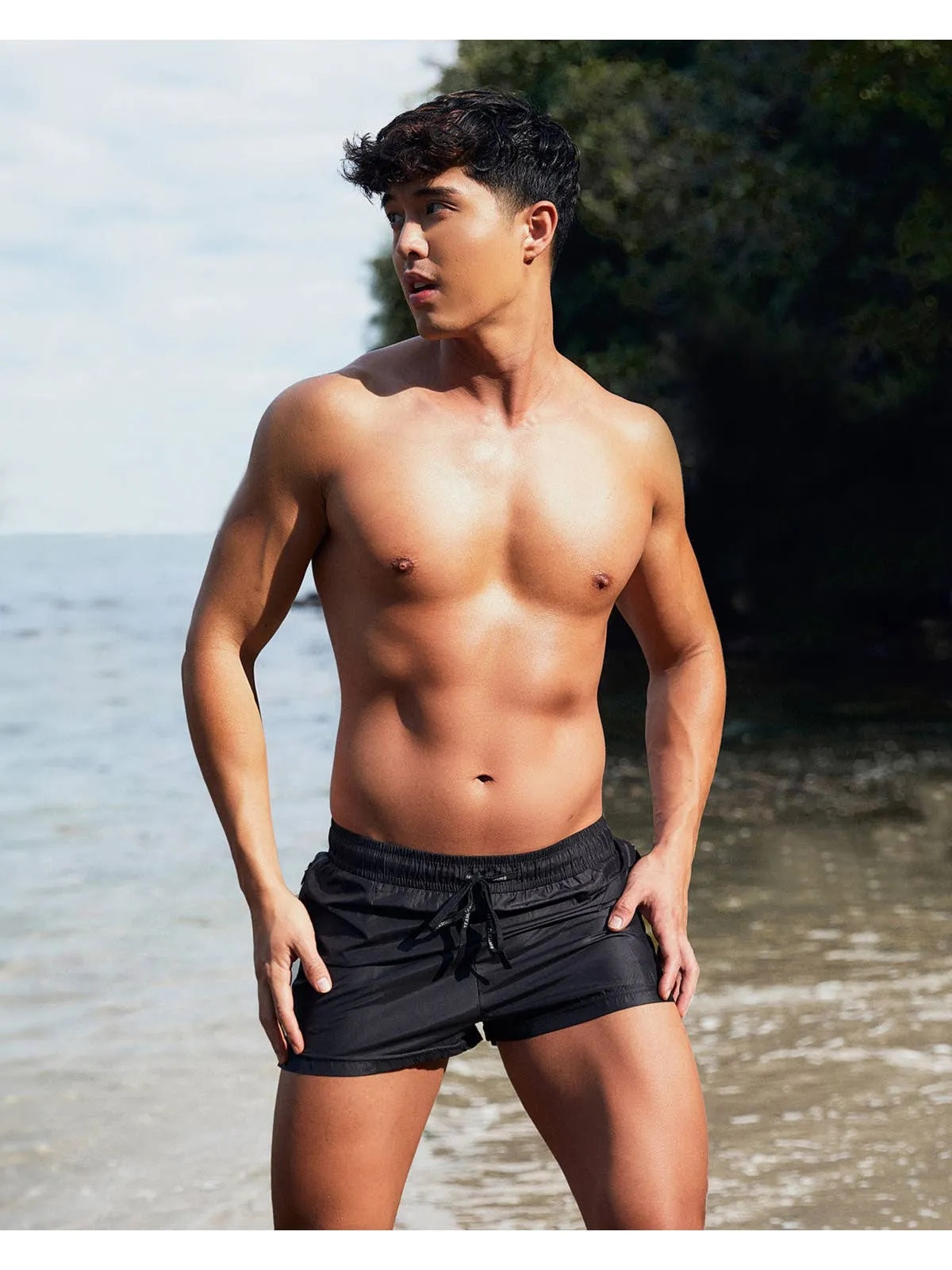 TEAMM8 Bass Swim Short - Black