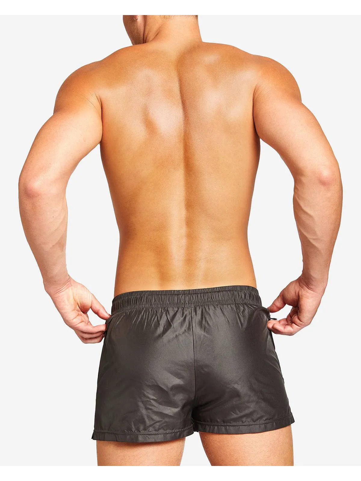 TEAMM8 Bass Swim Short - Black